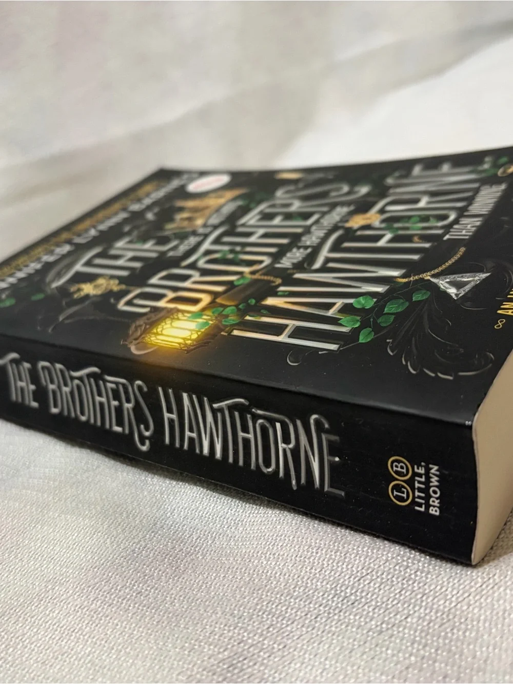 📚 3/$15 The Brothers Hawthorne Jennifer Lynn Barnes Inheritance Games Paperback